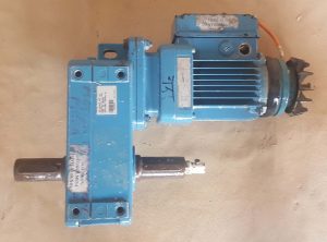 قطعه محرک جرثقیل مدل Demag cranes & components