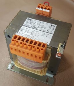 ترانسفورماتور مدل schneider elektrotechnik EUED0.8B-990102V7