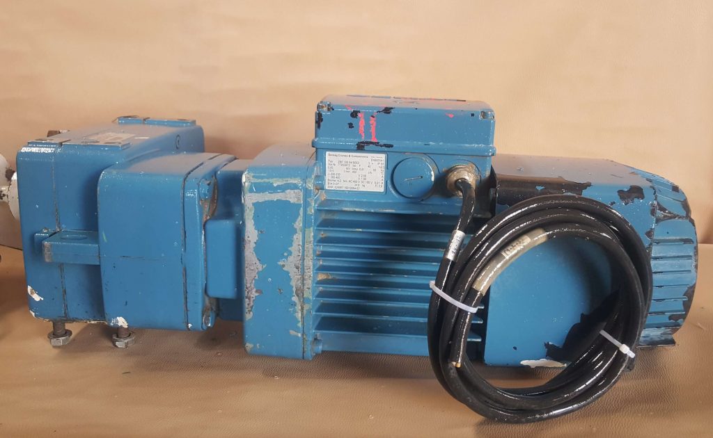 قطعه محرک گیربکس مدل demage cranes & components