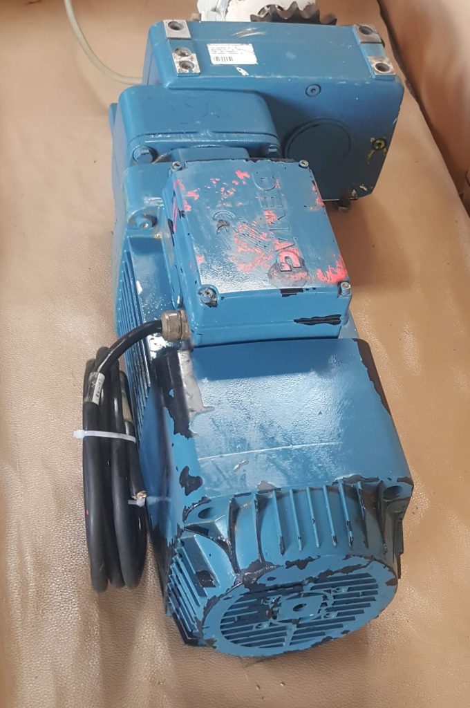 قطعه محرک گیربکس مدل demage cranes & components