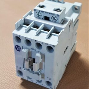 کنتاکتور مدل ALLEN-BRADLEY C12