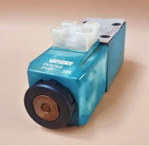 شیر کنترل جهت مدل WICKERS DG4V-3-2A-MUH760