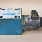 شیر کنترل جهت مدل VICKERS DG4V52AJMUH620