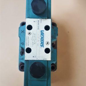 شیر کنترل جهت مدل VICKERS DG4V-3-6C/MU5H760 // DG5V731ETMUH741