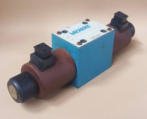 شیر کنترل جهت برقی مدل VICKERS DG4V533CJMUH620