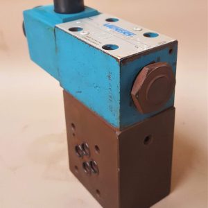 شیر هیدرولیک دارای سولنوئید یکطرفه مدل Vickers DG4V-3-22A-MU-H7-60